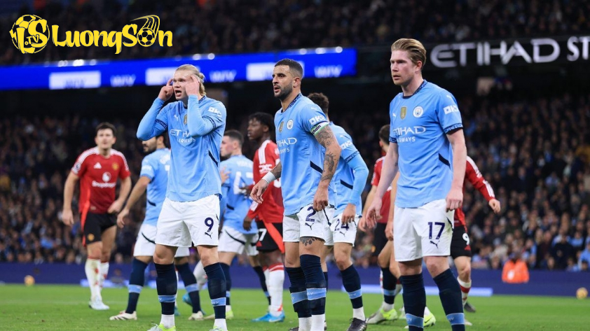 Man City tiếp tục chuỗi trận thảm hại (Ảnh: Getty).