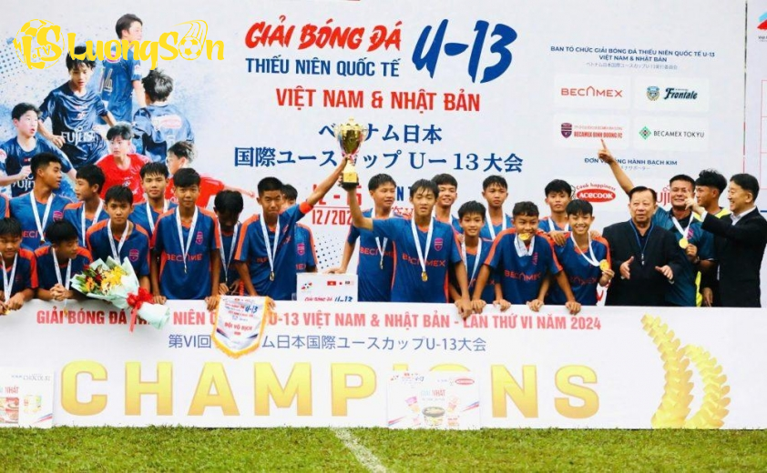 U13 Becamex Bình Dương giành chức vô địch với thành tích toàn thắng